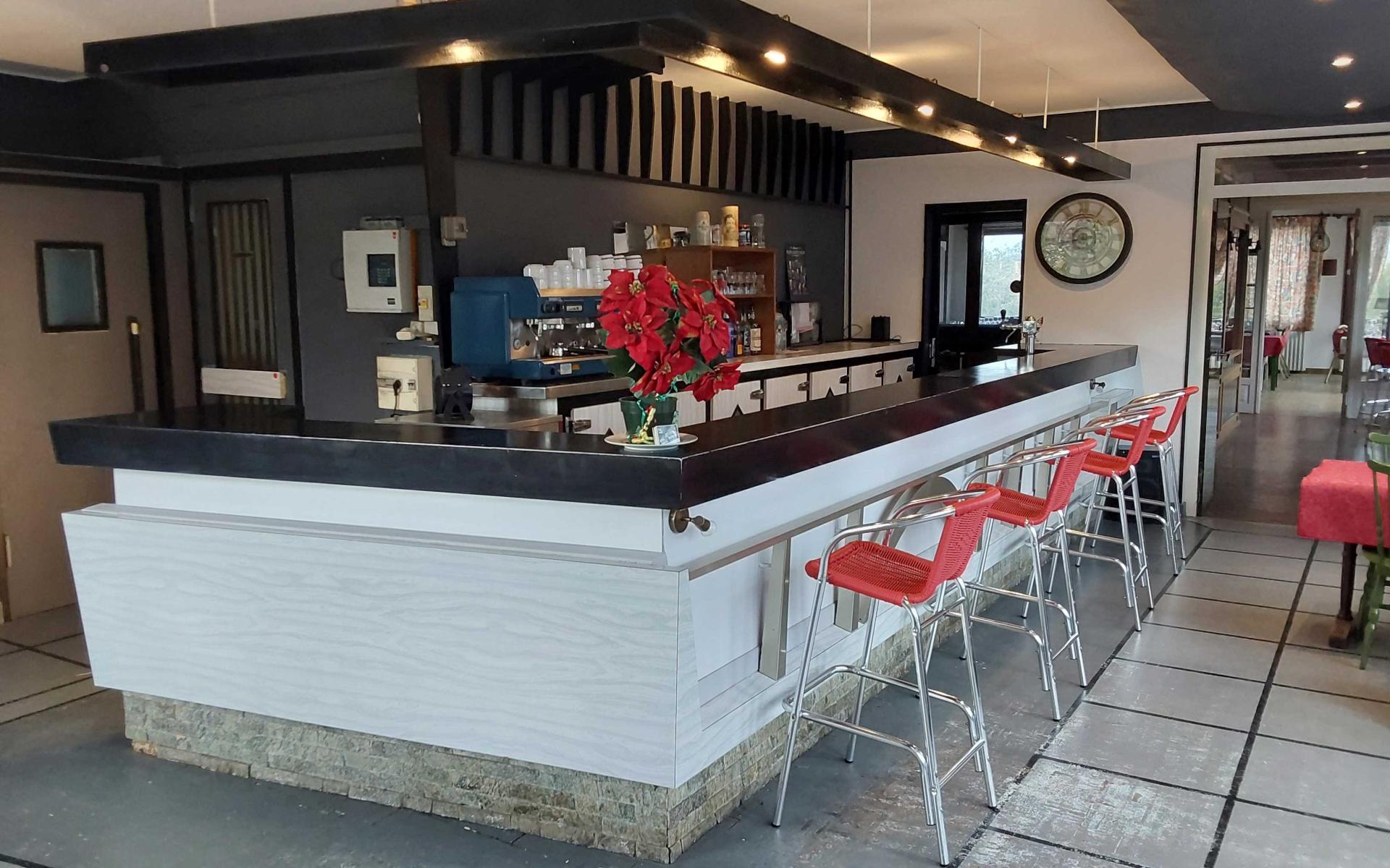 Bar Petrus café